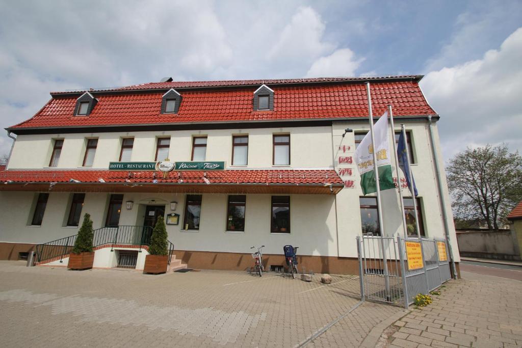 Budova, kde se hotel nachází