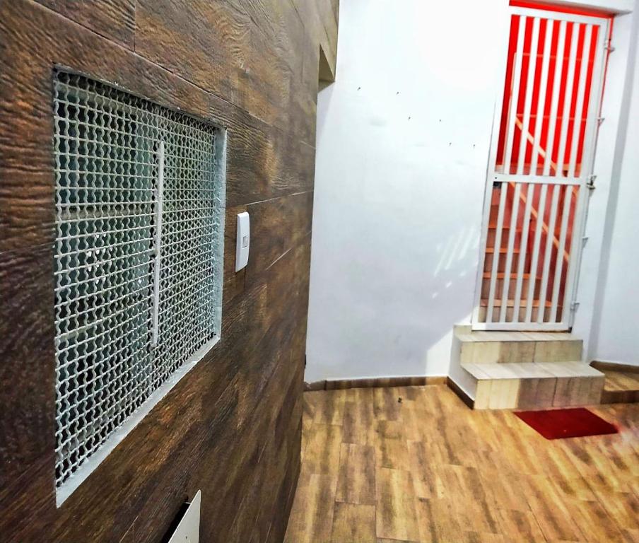  HOTEL KISS - TABOÃO DA SERRA