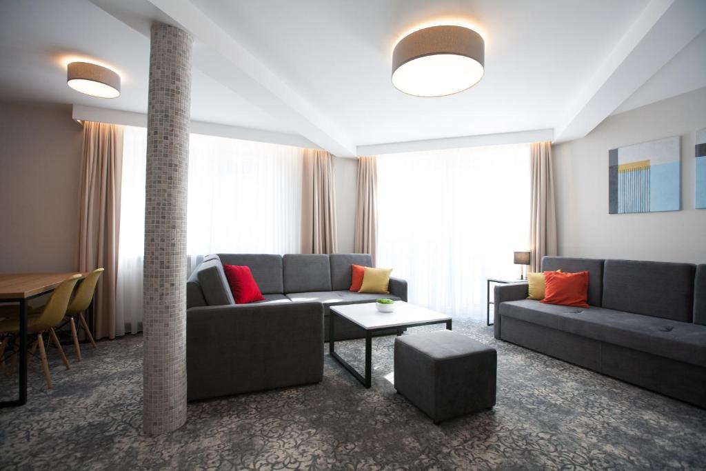K4 APARTHOTEL KRAKÓW - 带小厨房的一卧室公寓
