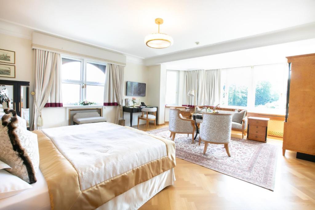 Hotel Schloss Mönchstein - 15