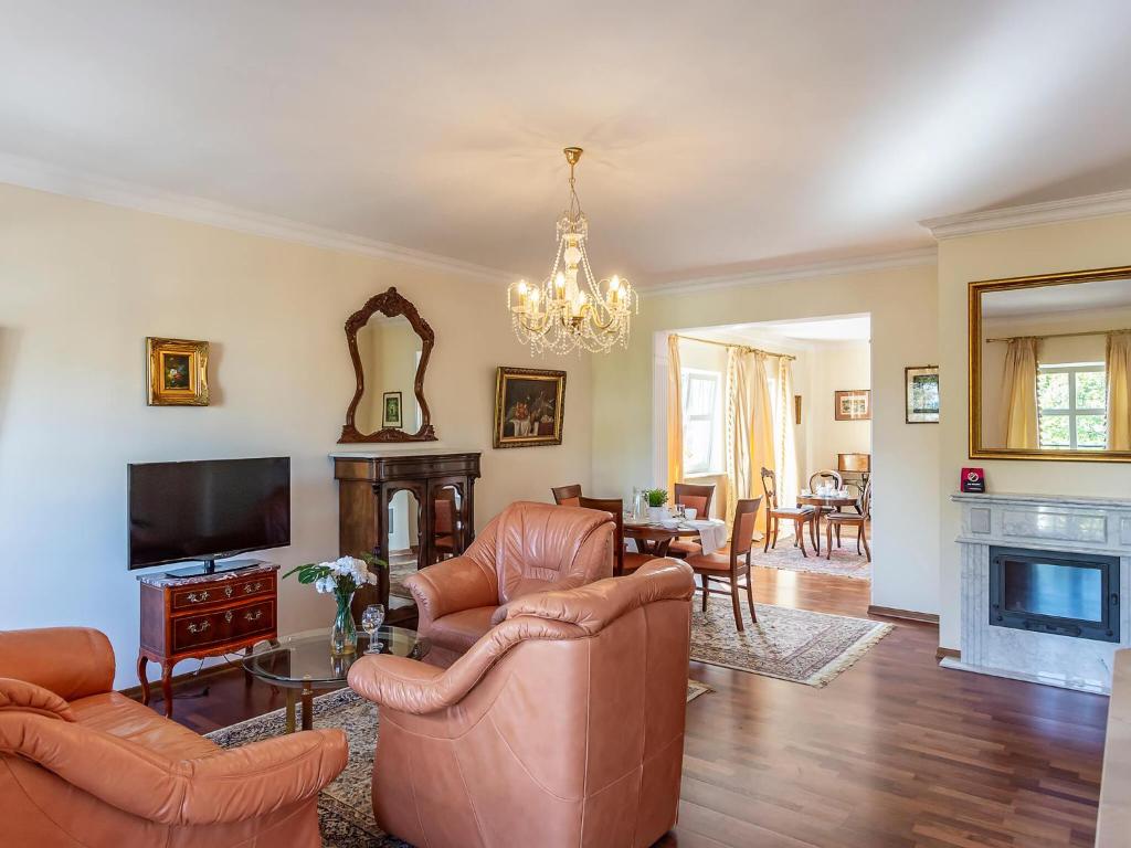 TV/trung tâm giải trí tại VacationClub - Trzy Korony Piastów Apartament 37