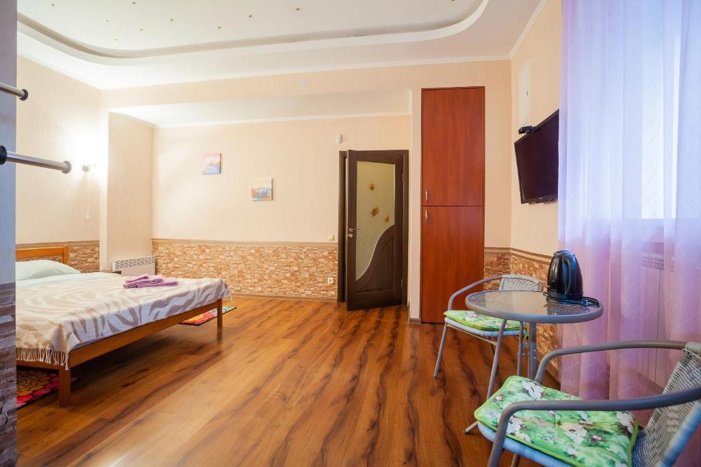 Guest House at the Polytechnic Institute - Single Room With Shared Toilet