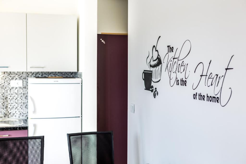 Kuchyň nebo kuchyňský kout v ubytování Apartments Franičević