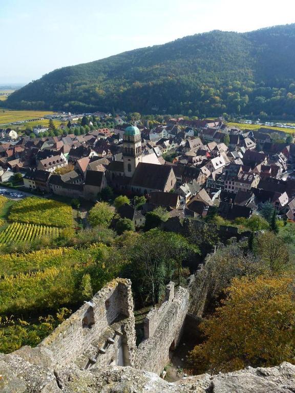 Loftmynd af Hotel Les Remparts