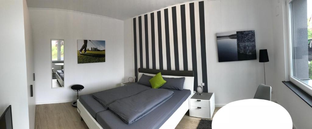 TV a/nebo společenská místnost v ubytování Auszeit am See