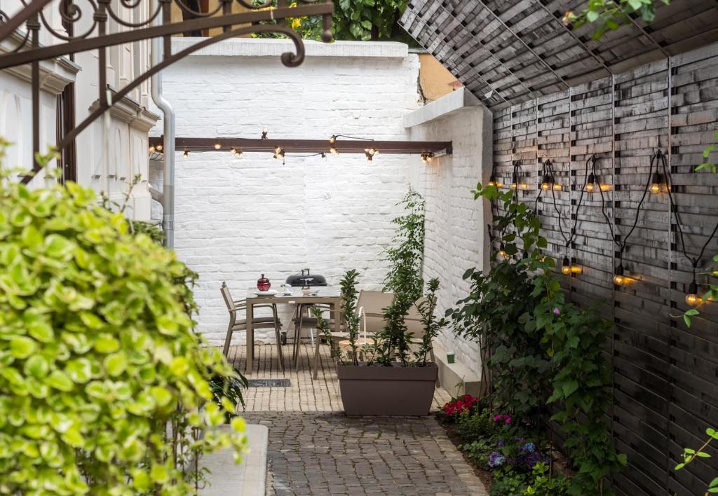 Little Bucharest mansion next to Parliament Palace - Resim 22