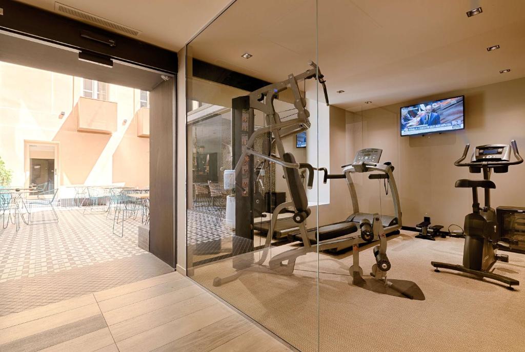 Best Western Plus Hôtel La Joliette - Resim 42