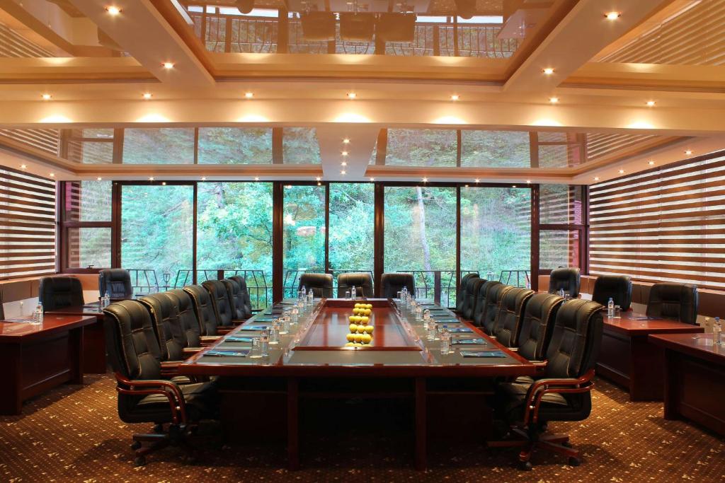 Konferenční prostory v ubytování Best Western Plus Paradise Hotel Dilijan
