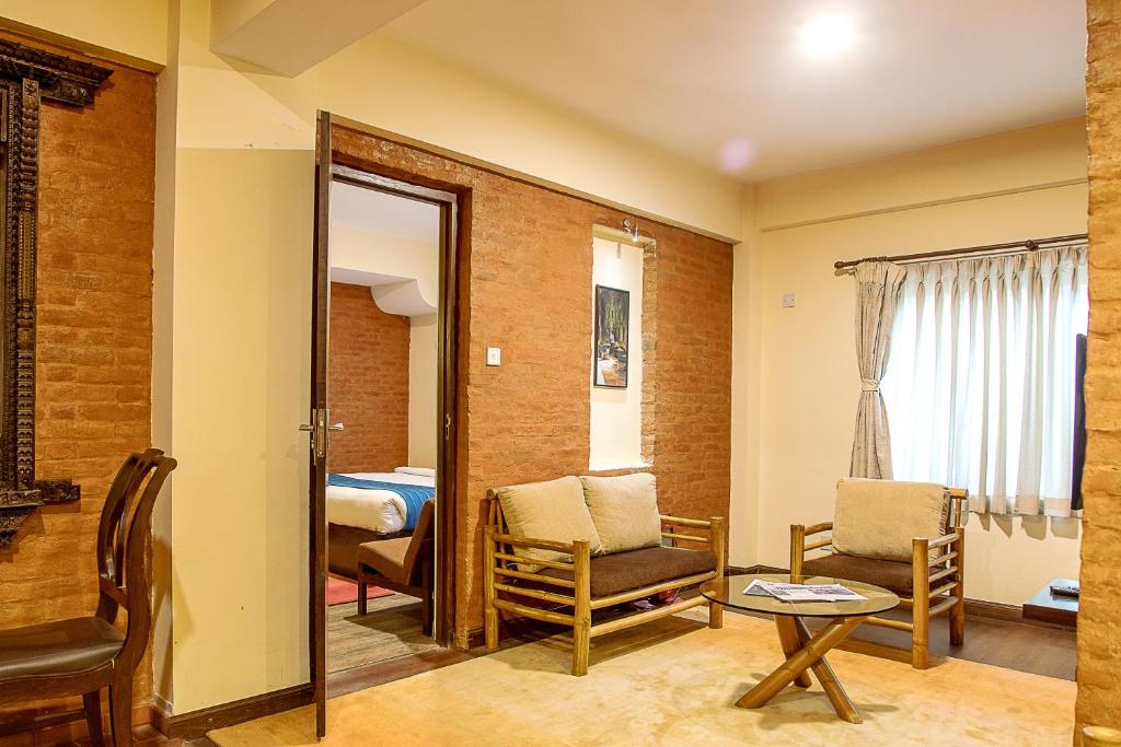 Istumisnurk majutusasutuses Gaju Suite Hotel
