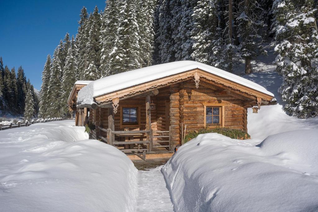 Almnest in Hochfügen mit privat SPA v zimě