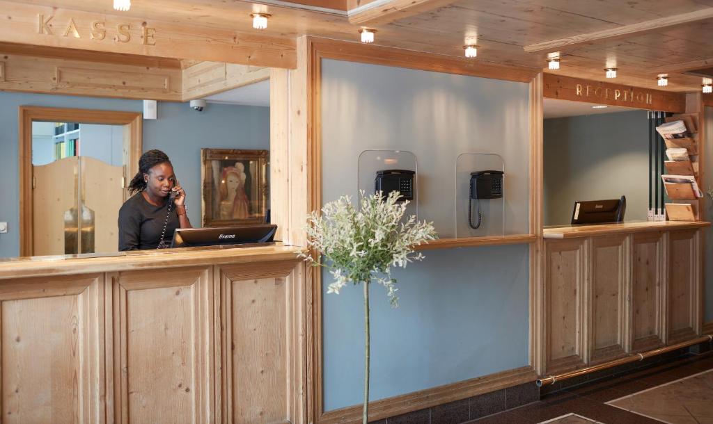 Living Hotel am Deutschen Museum - Resim 14