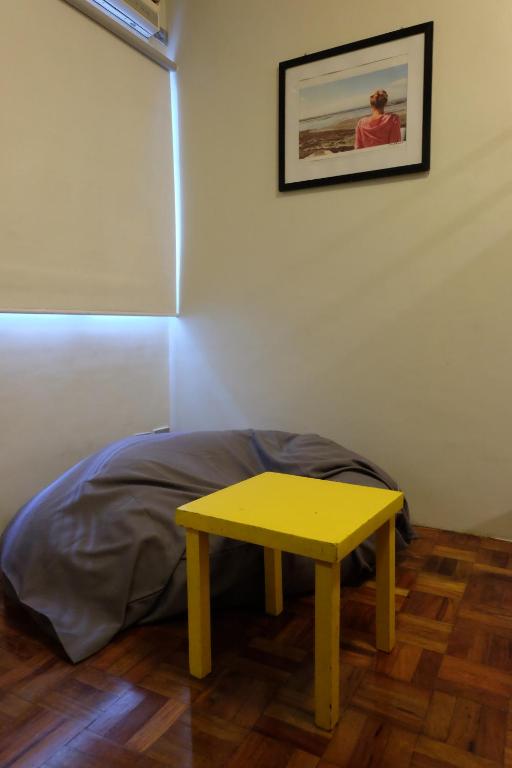 Een zitgedeelte bij Z Hostel