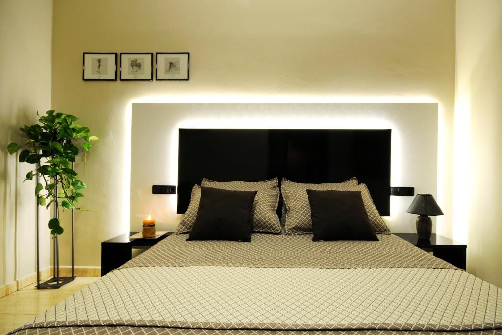 Postel nebo postele na pokoji v ubytování Hotel Montmar