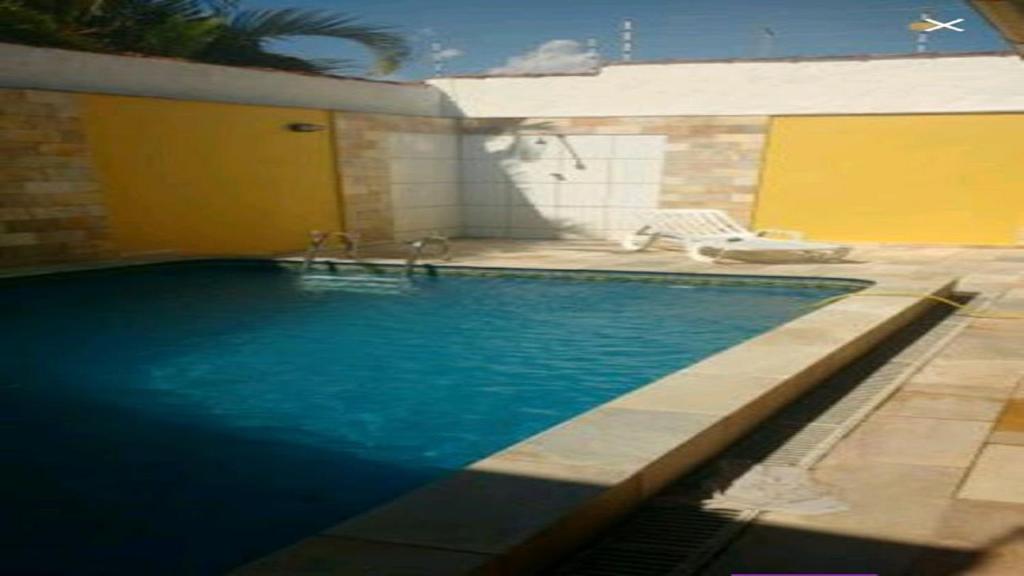  Casa com Piscina Itanhaem