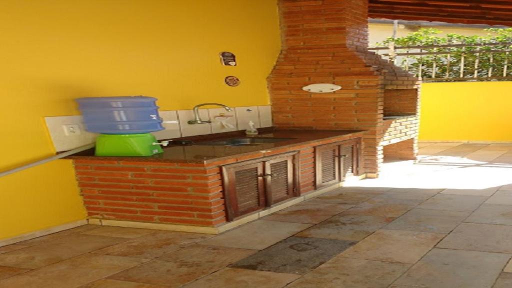  Casa com Piscina Itanhaem