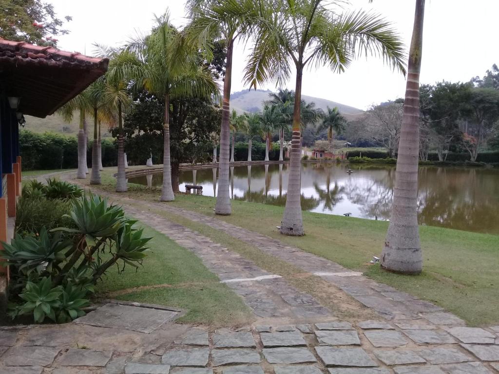  Pousada Talismã Conservatória