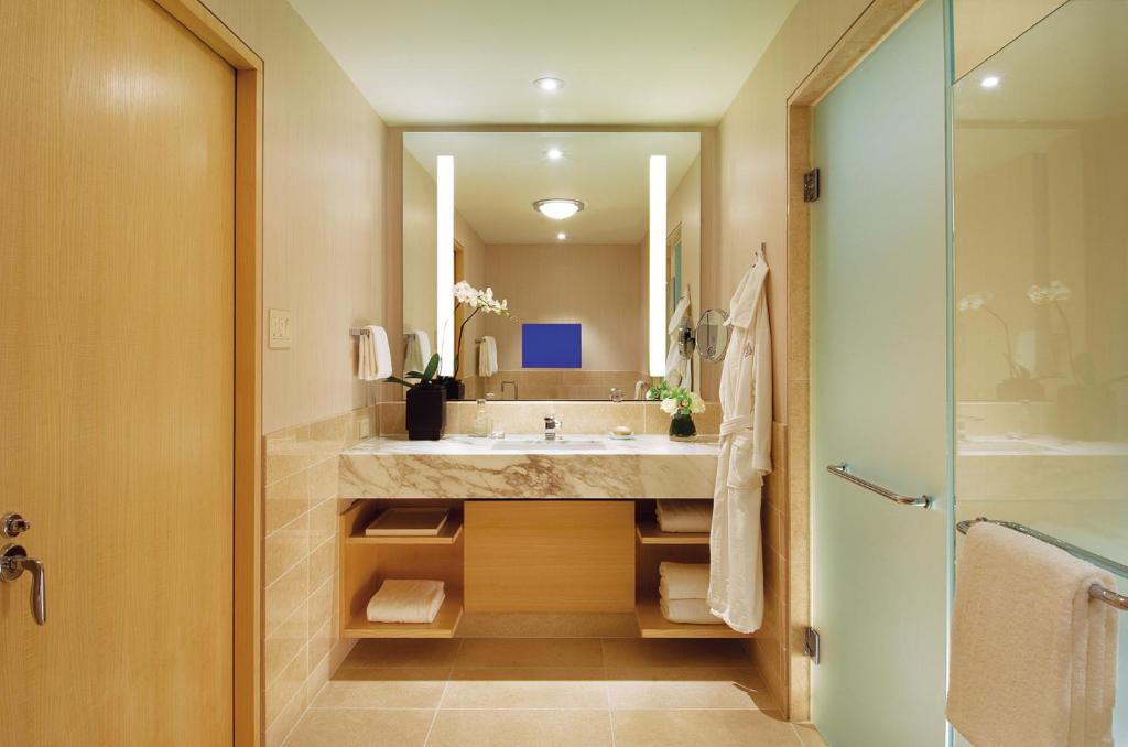 Four Seasons Hotel Seattle photo 5