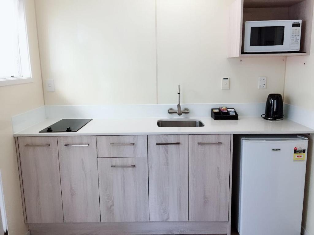 Rose Court Motel - Resim 45