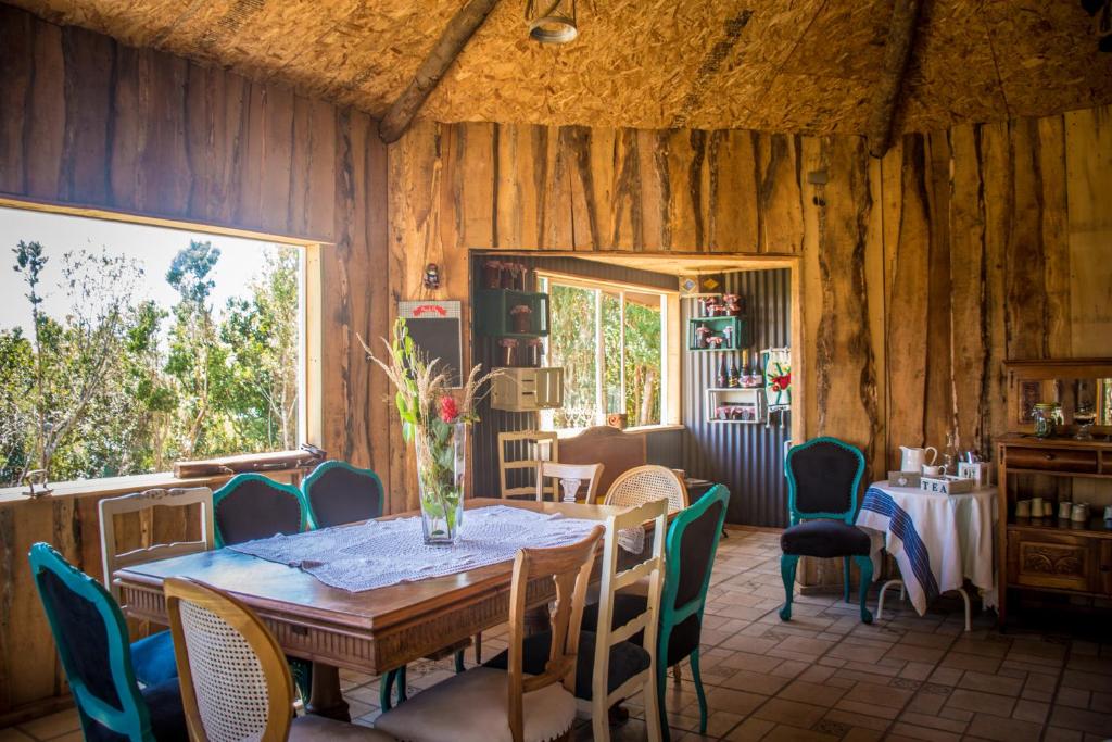 Restaurace v ubytování Huillín Lodge