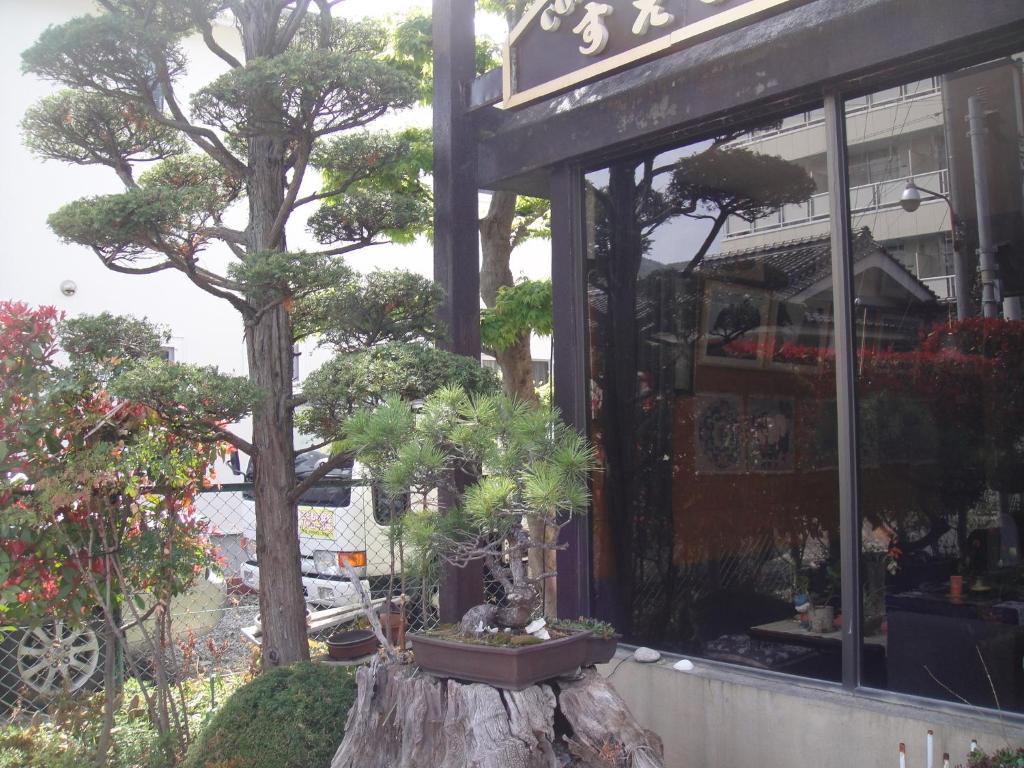Zahrada ubytování Hotel Suehiro