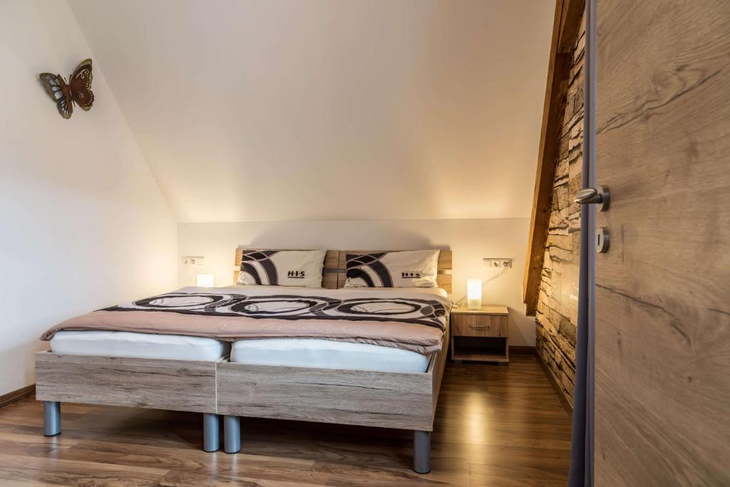 Postel nebo postele na pokoji v ubytování Ferienwohnung Zetzl
