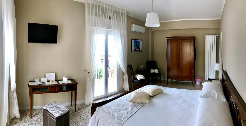 B&B Baronia Luxury Rooms - Chambre Double Avec Salle De Bains Commune