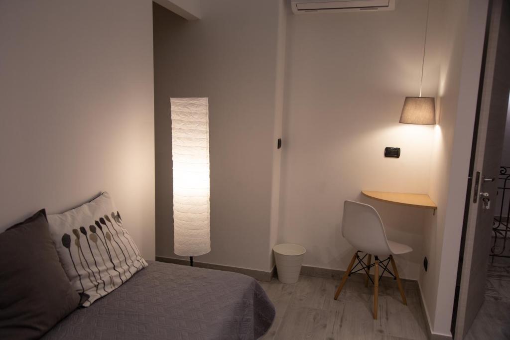 UP&B Rooms Catania - Quadruple Room With Private Bathroom