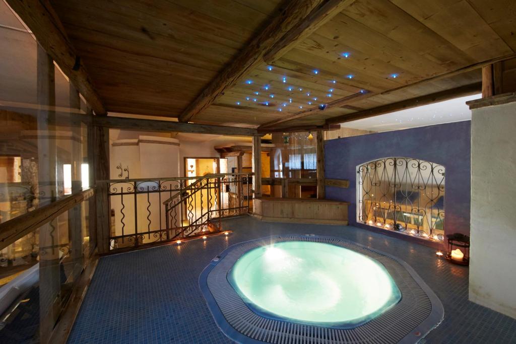 Zdjęcie z galerii obiektu Ai Cadelach Hotel Giulia w mieście Revine Lago