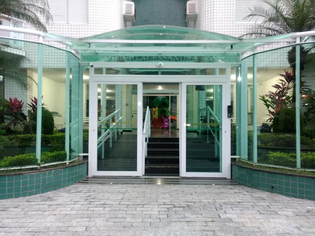  Apartamento - Praia da Enseada