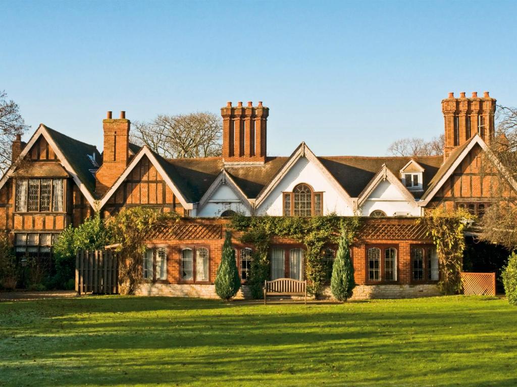 Macdonald Alveston Manor Hotel & Spa - Resim 6