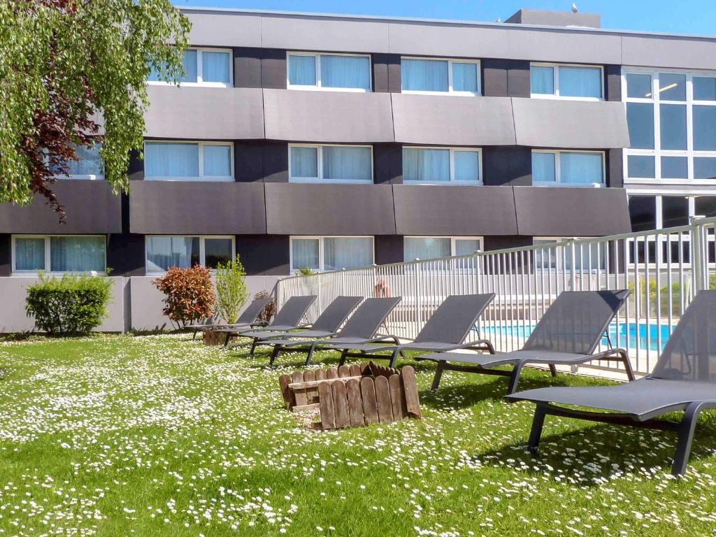 Zahrada ubytování Novotel Caen Côte de Nacre