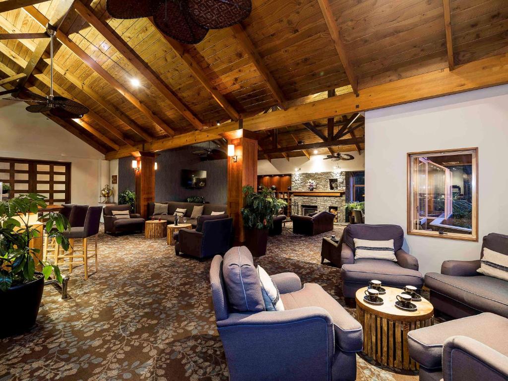 Posezení v ubytování Grand Mercure Puka Park Resort
