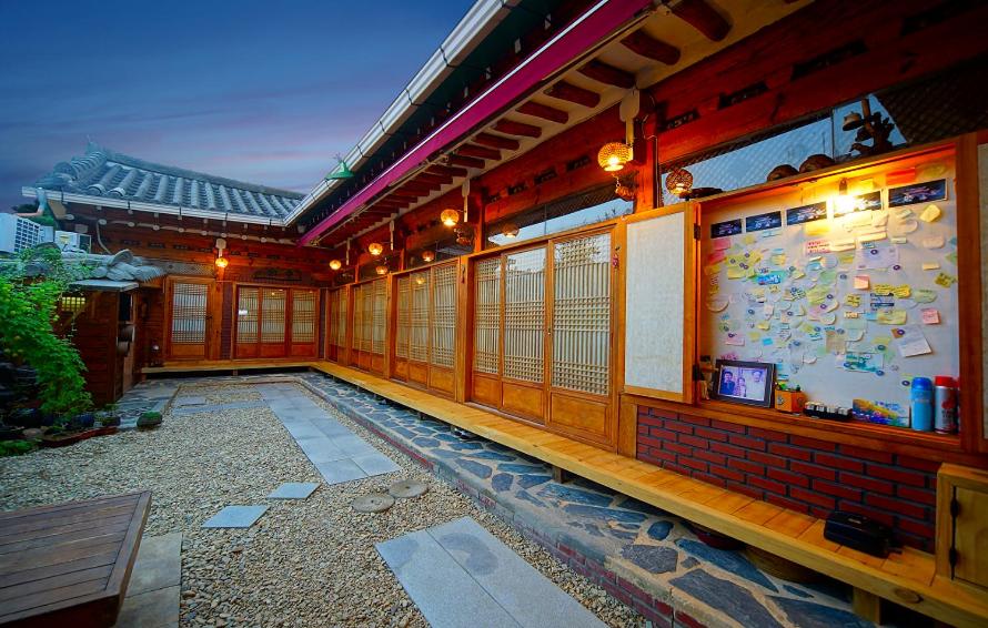 Foto sihtkohas Jeonju asuva majutusasutuse Jungdam galeriist