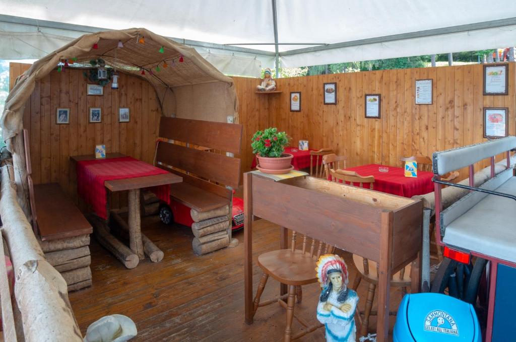 Posezení v ubytování Albergo Ristorante Sargas