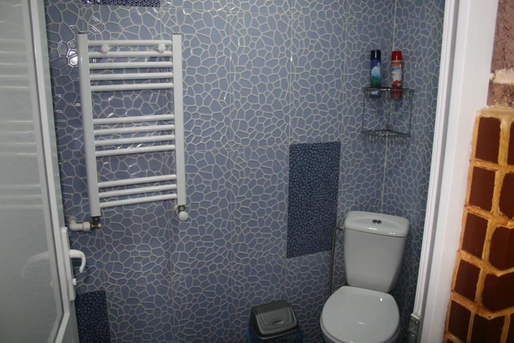 Koupelna v ubytování Guest House Nima