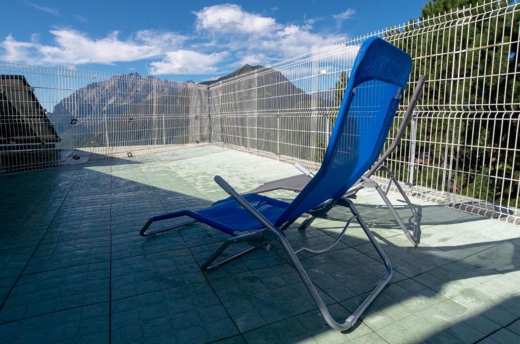 Nespecifikovaný výhled na hory nebo výhled na hory při pohledu z hotelu