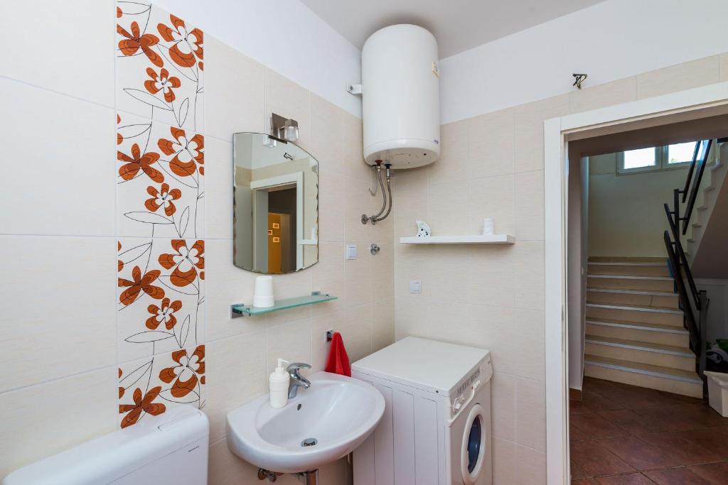 Kúpeľňa v ubytovaní Villa Doli - Lovely holiday home with private pool