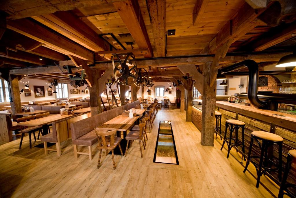 Restaurace v ubytování Hotel Kunstmühle