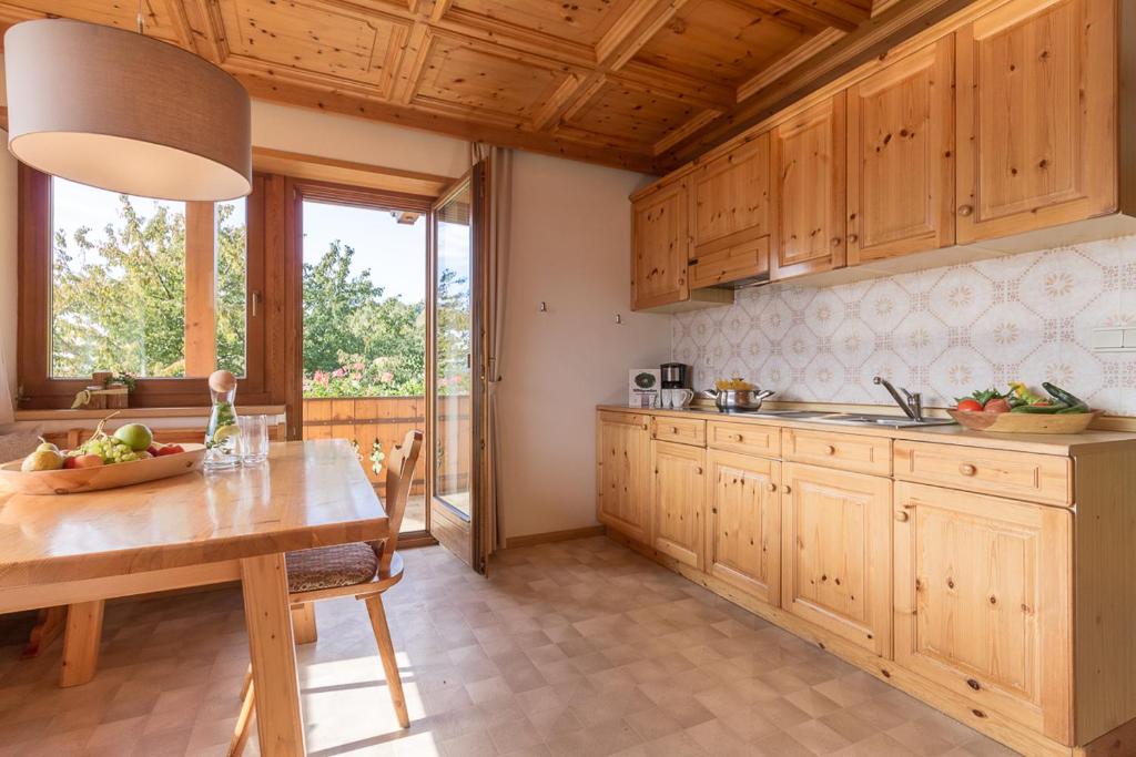 Kuchyň nebo kuchyňský kout v ubytování Appartements Kerschbaumer