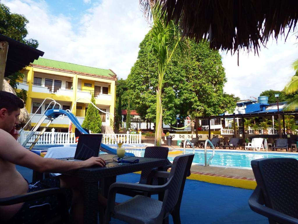 Bazén v ubytování Hotel Campestre Villa Yudy nebo v jeho okolí