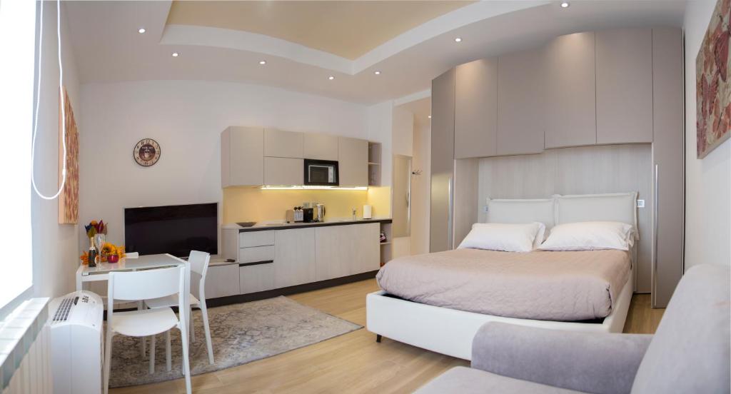 ANDREA LUXURY APARTMENTS Studio 2 - Housity