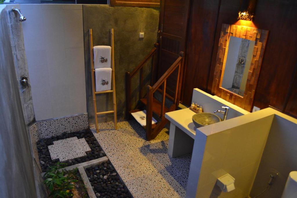 The Akah Cottage - 16