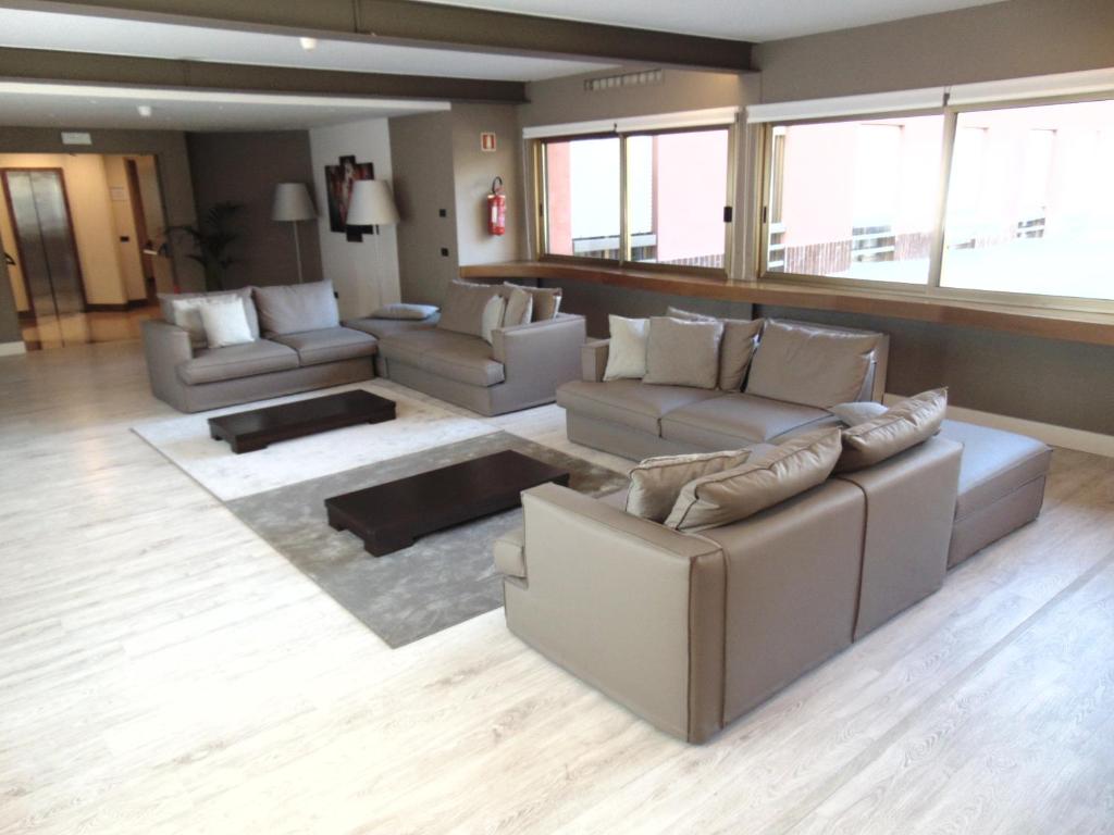 Area soggiorno di Plus Welcome Milano