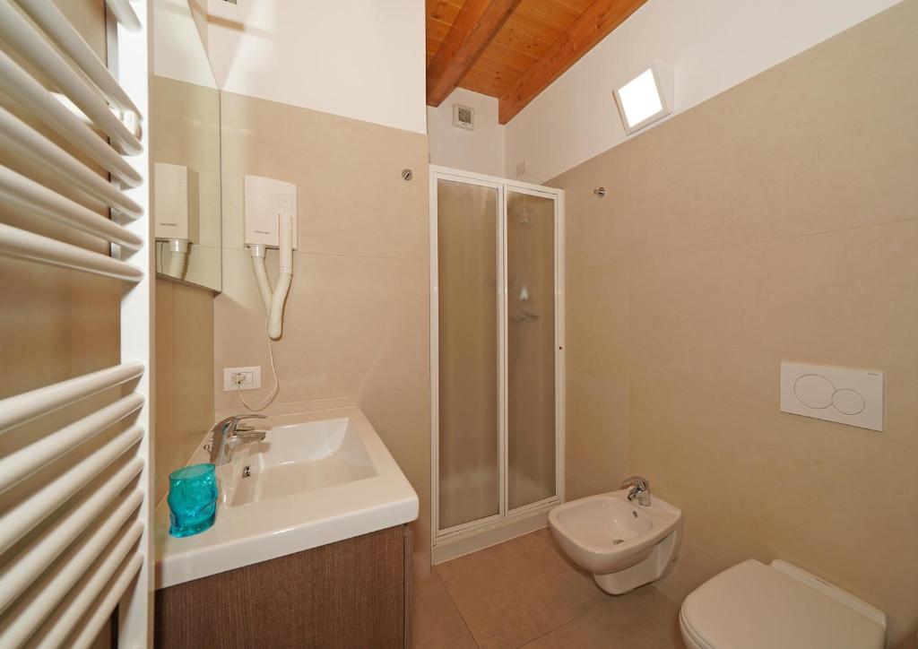 Koupelna v ubytování Agriturismo B&B Corte Tonolli