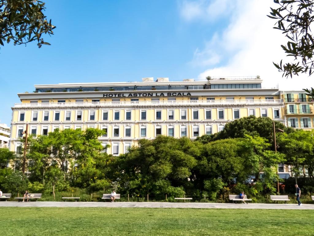 Hotel Aston La Scala, Nizza – Prezzi aggiornati per il 2023