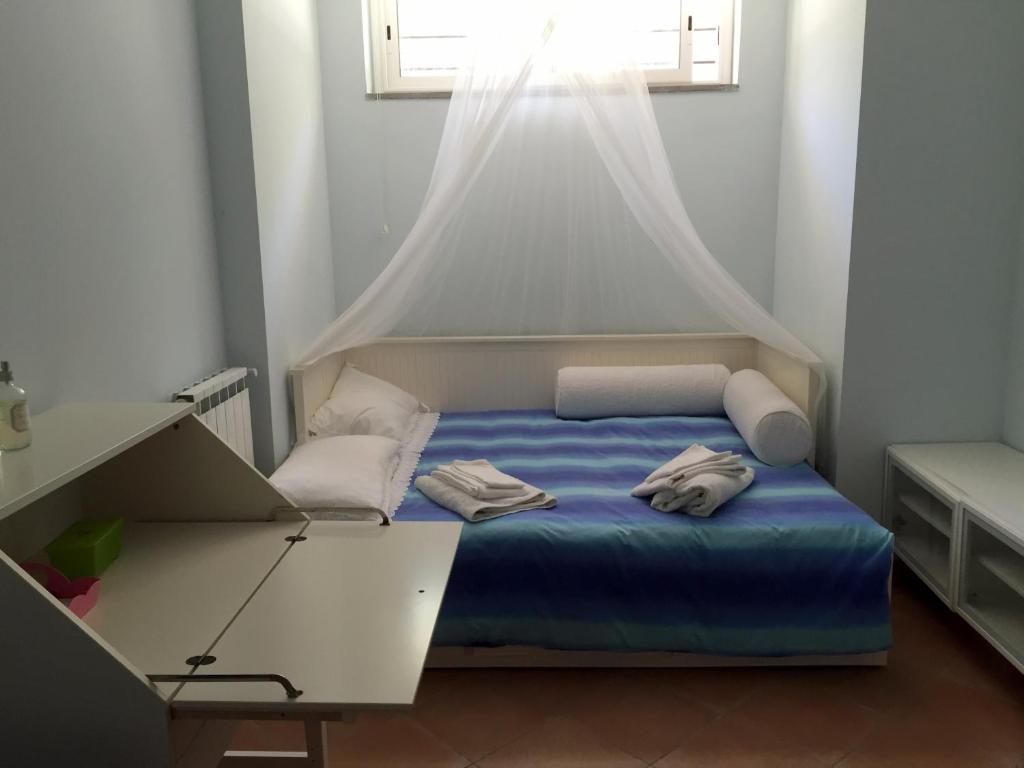 Postel nebo postele na pokoji v ubytování Buellis House