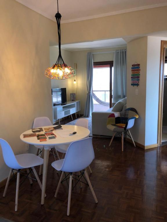  APARTAMENTO CENTRAL C/ VISTA PARA O VALE DOS VINHEDOS