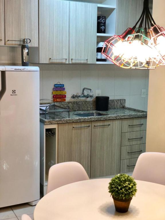  APARTAMENTO CENTRAL C/ VISTA PARA O VALE DOS VINHEDOS