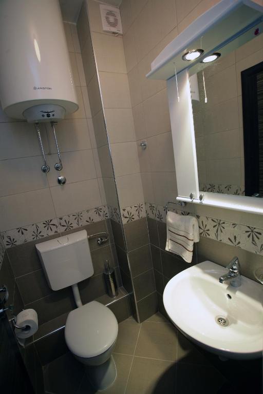 Apartments Obala - Katić - 4