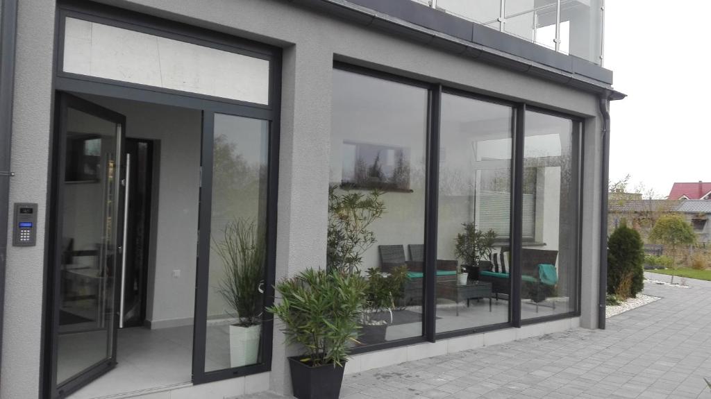Budova, v ktorej sa apartmán nachádza